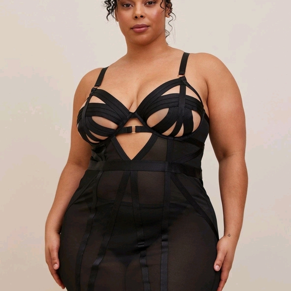 Chic Black Strappy Chemise by Torrid